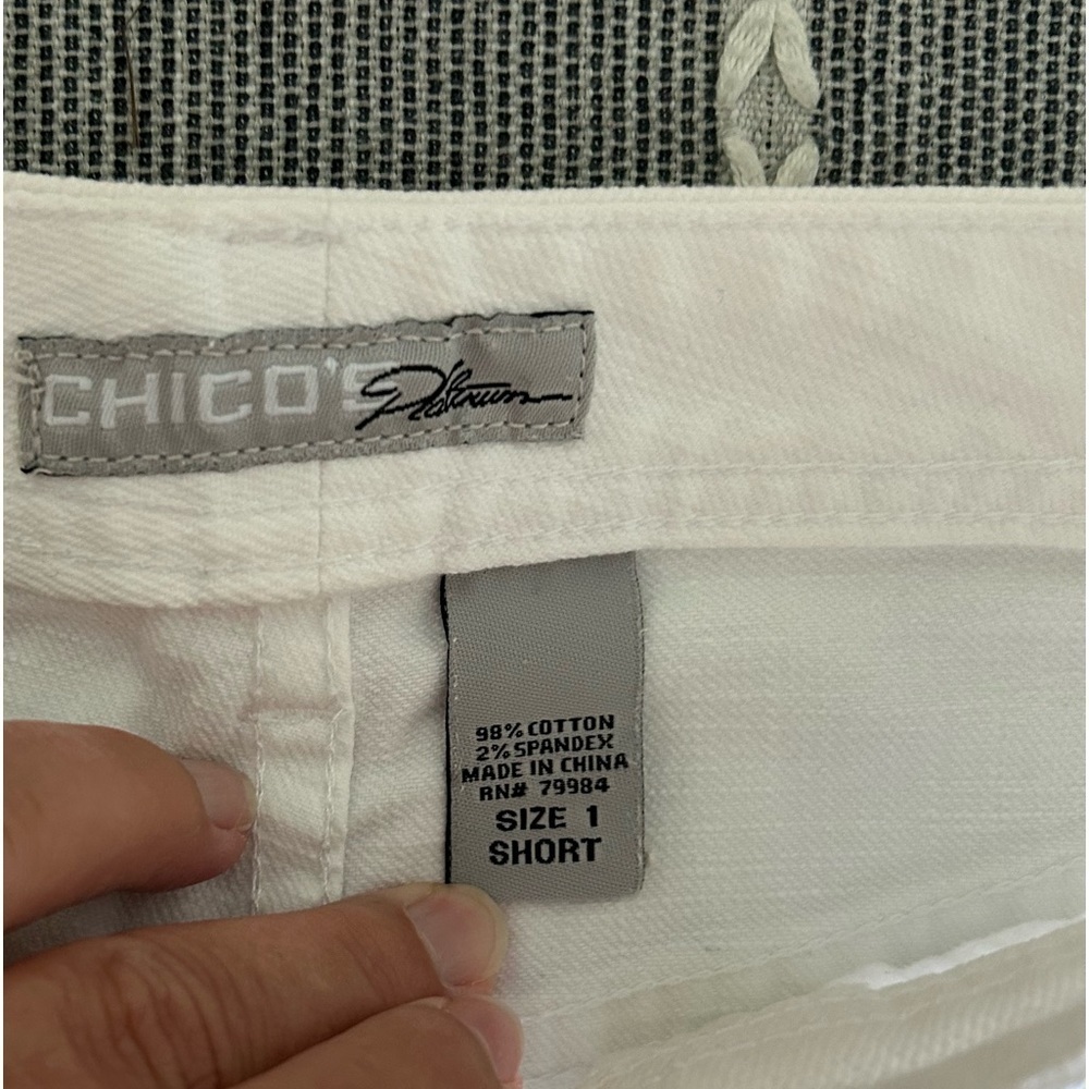 Chico’s Platinum White Jeans Size 1 Short (Medium Petite) Casual - Picture 3 of 7
